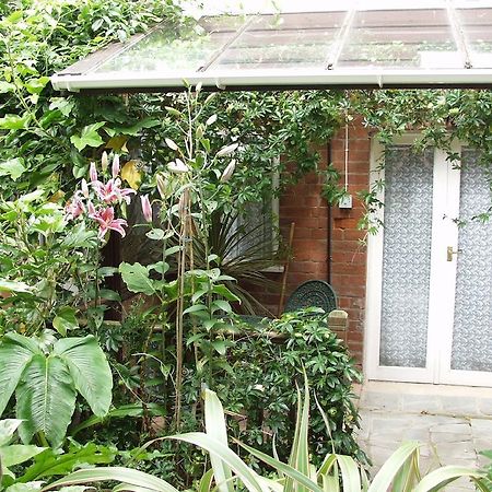 The Coach House Villa Ledbury Exterior foto
